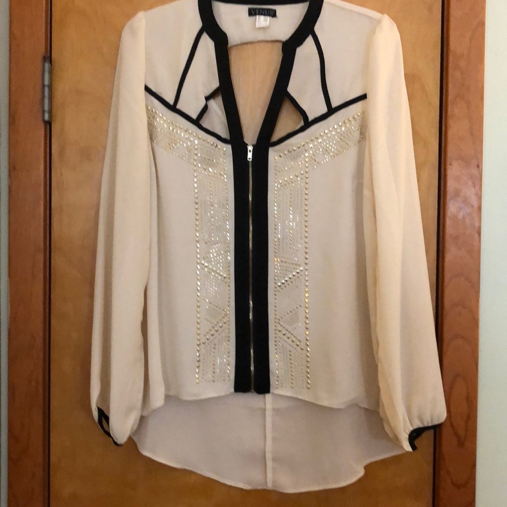 VENUS BLOUSE - Picture 5 of 7